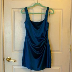 Windsor body-con dress